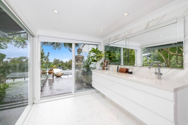 4fc774b3-20f3-4d65-902e-5f3cb797fb74