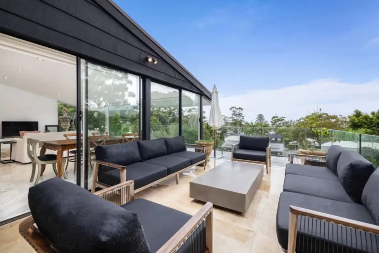 893bd96a-c644-441f-86b4-d51d88491996