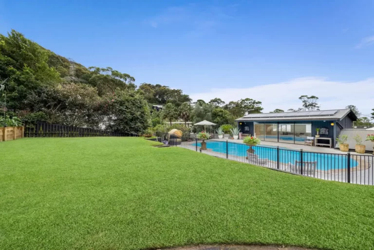 c97f6051-f431-46b3-8c6a-b7133cf805b3